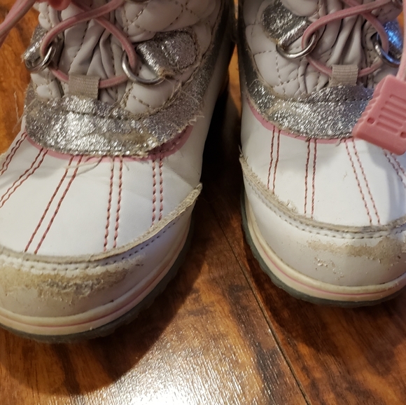 Winter Ready Girls size 10T winter boots - Picture 6 of 11